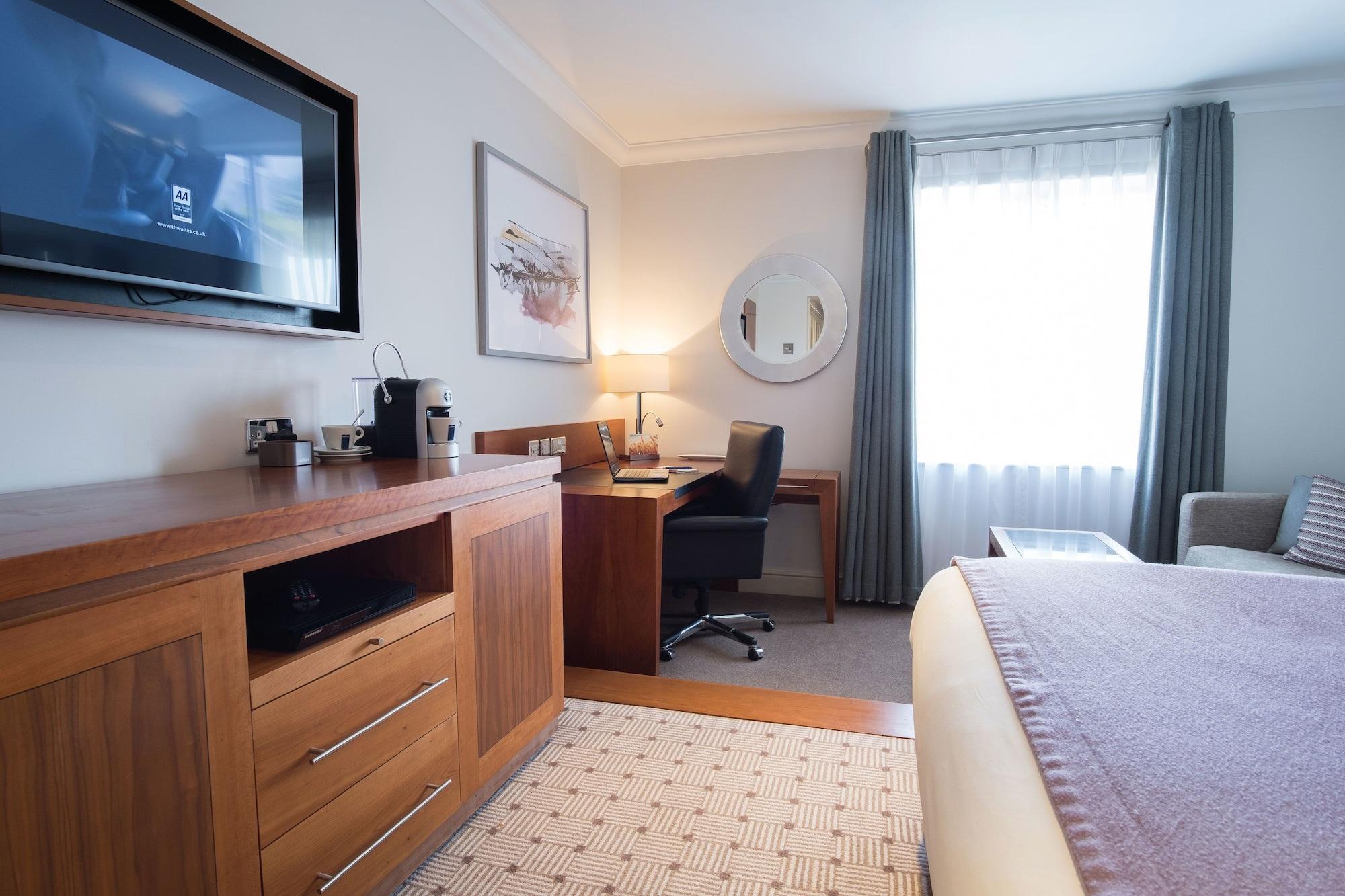 Thorpe Park Hotel And Spa Leeds  Bagian luar foto
