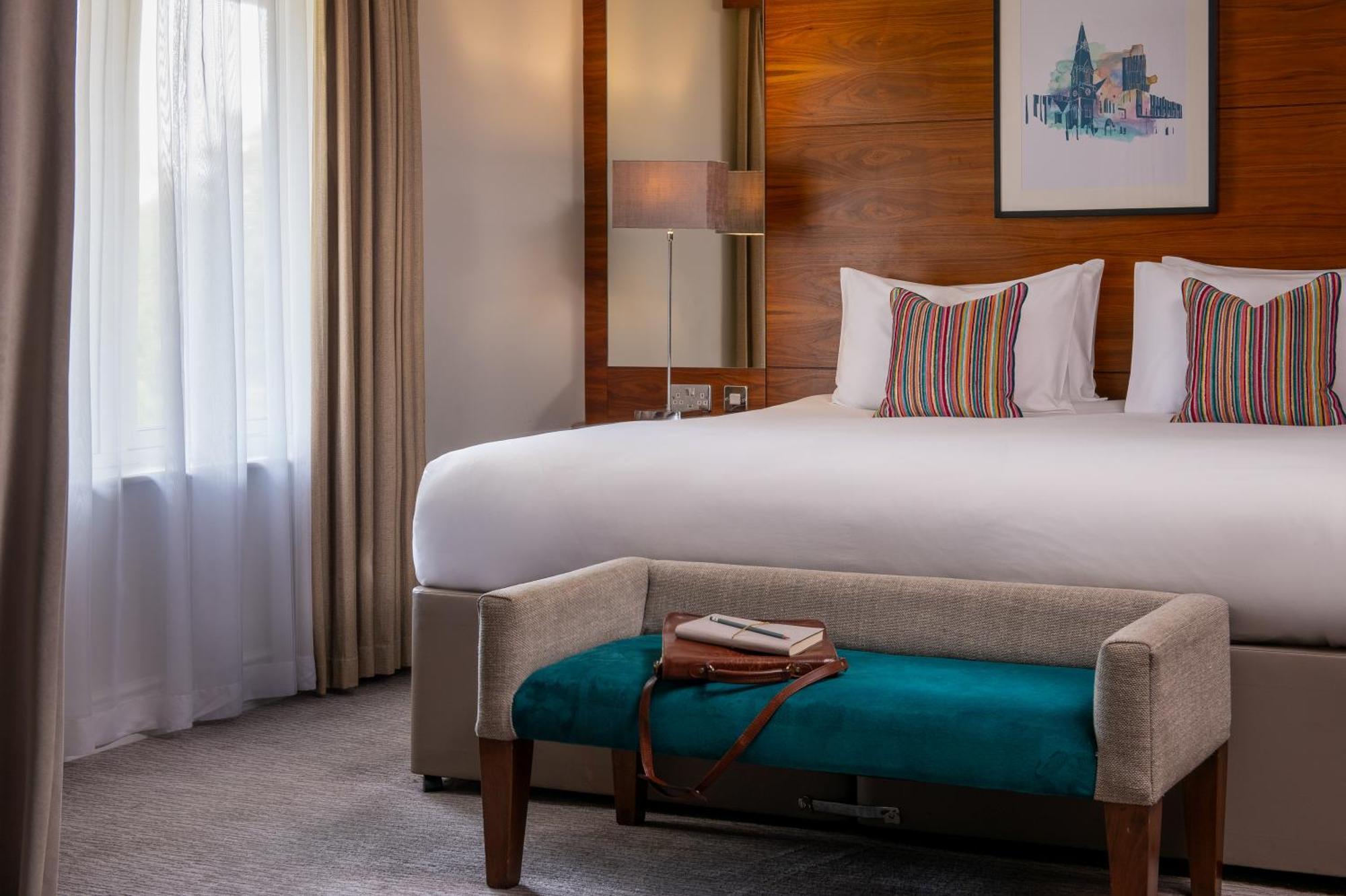 Thorpe Park Hotel And Spa Leeds  Bagian luar foto
