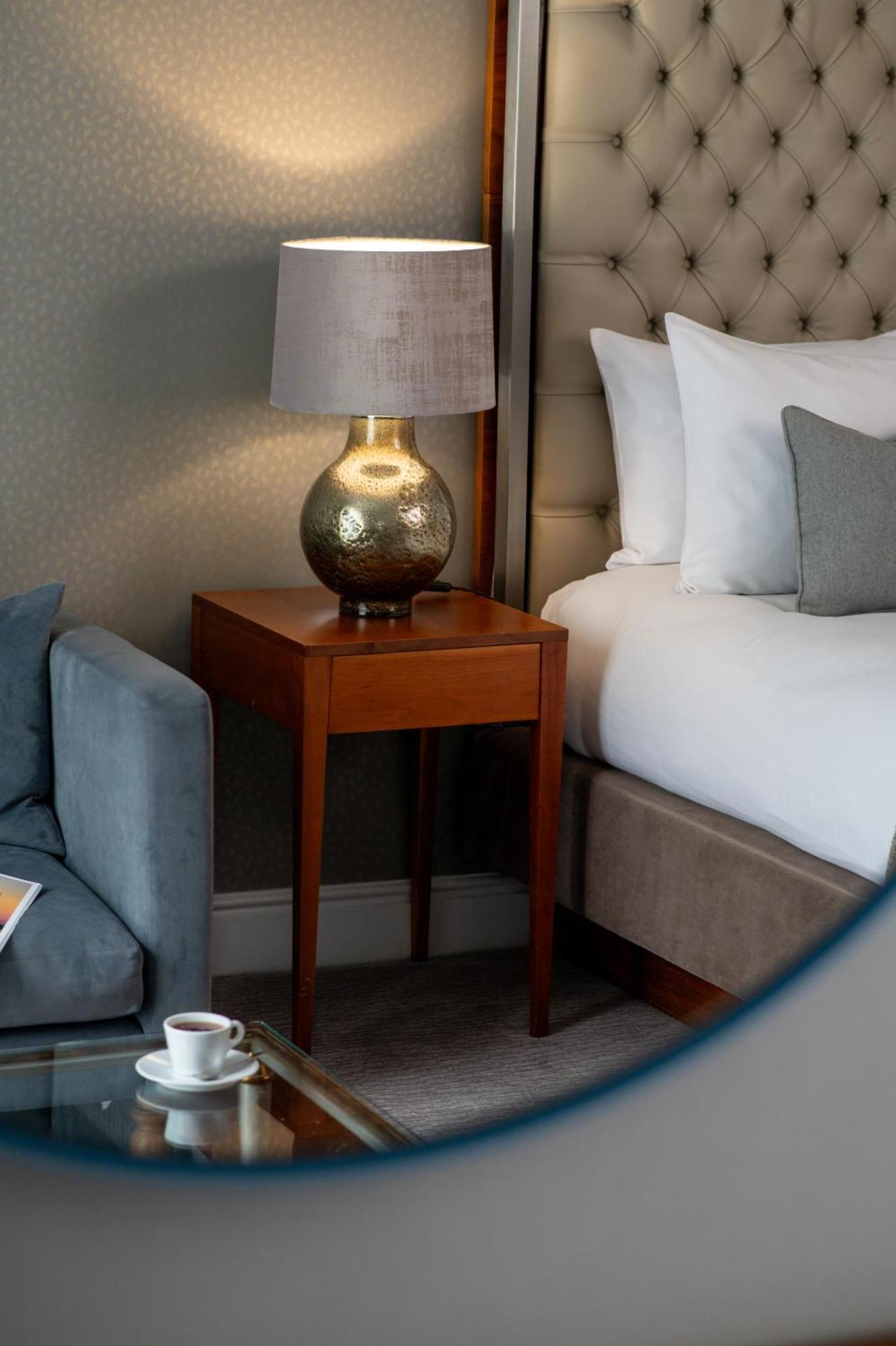 Thorpe Park Hotel And Spa Leeds  Bagian luar foto
